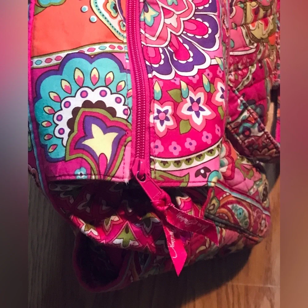 Vera Bradley Quilted Weekender Tote Bag Pink Paisley Floral L 14x20” Duffel Bag - Picture 9 of 11